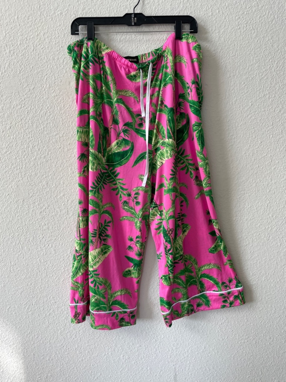 Room Service Pink & Green Palm Tree Print Pajama Set Size XXL - Picture 12 of 13